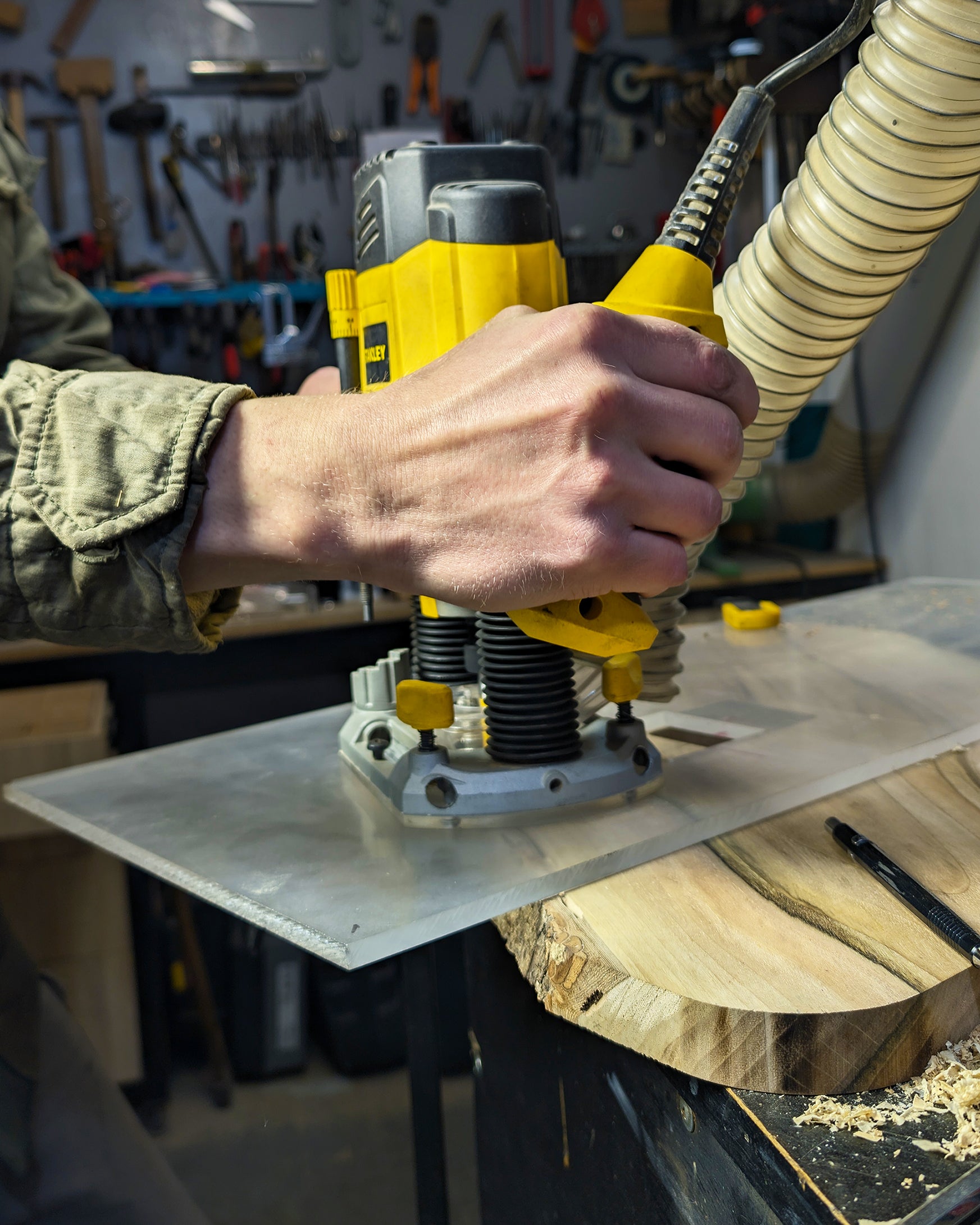 Handcrafted Live Edge European Walnut Wall Clock ARTDECO 18 1/2"