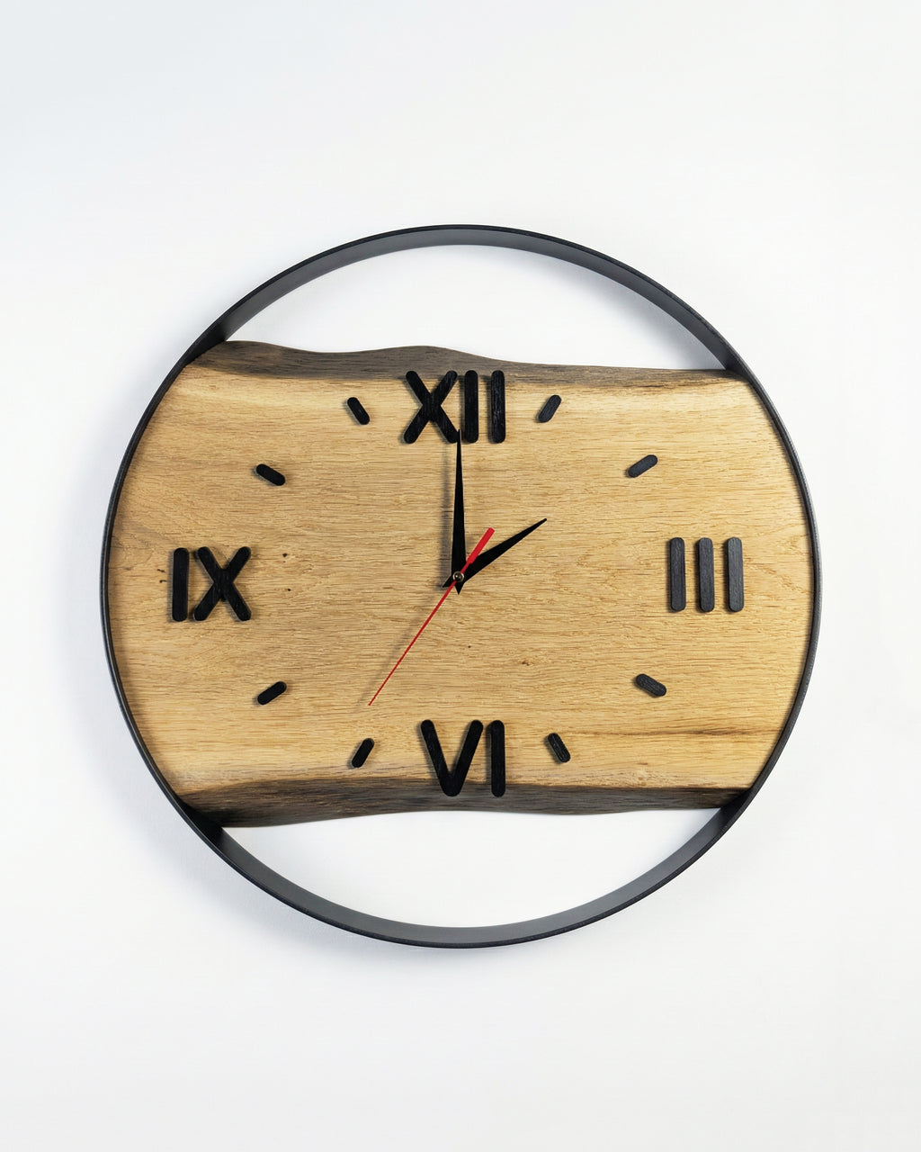 Handcrafted Live Edge European Oak Wall Clock RELICTUM SOFT 16"