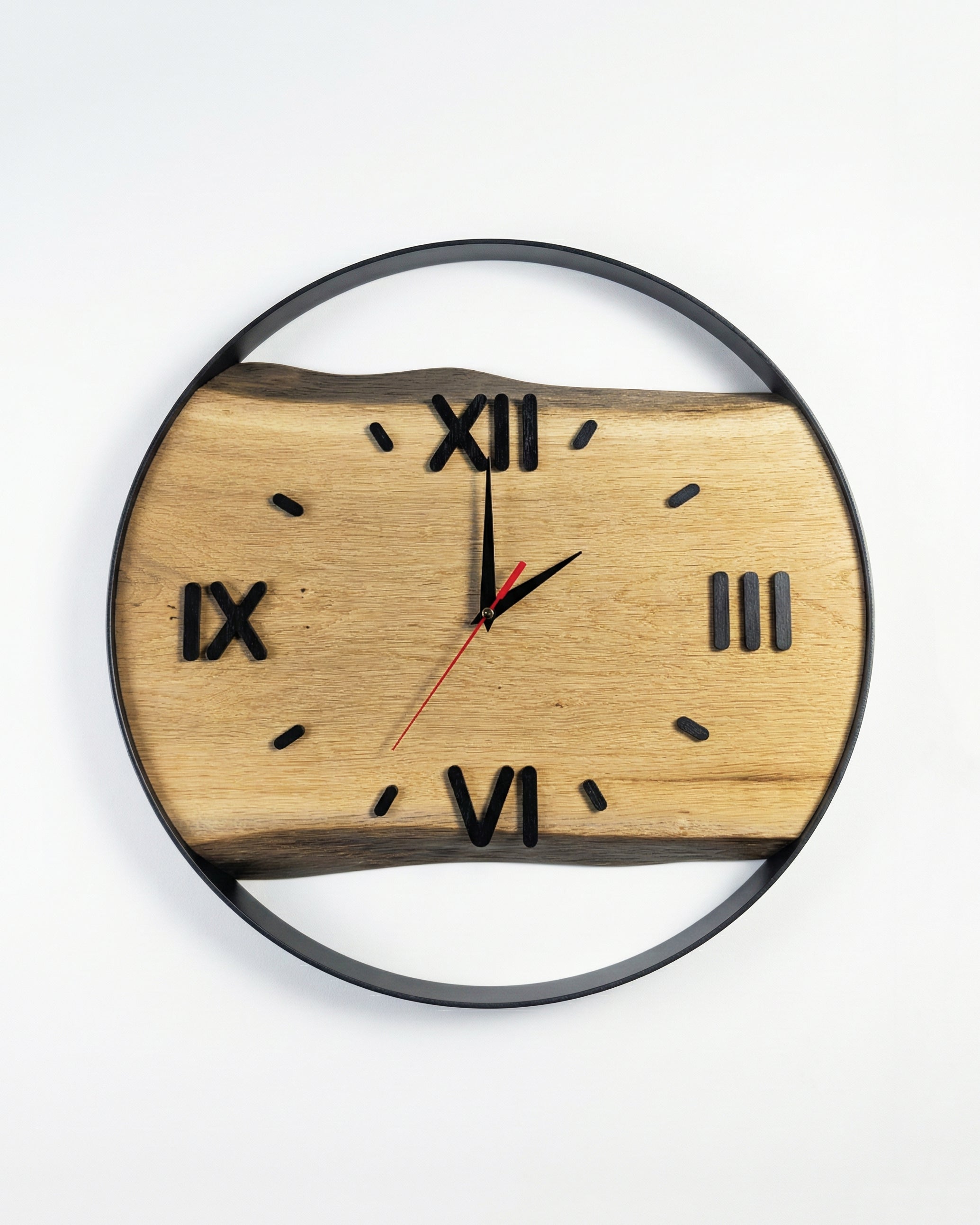 Handcrafted Live Edge European Oak Wall Clock RELICTUM SOFT 16"